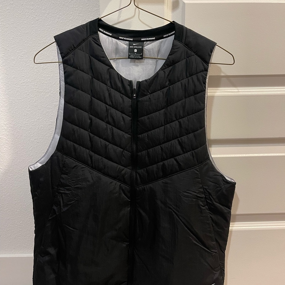 Nike Aerolayer Black and White Running Jacket